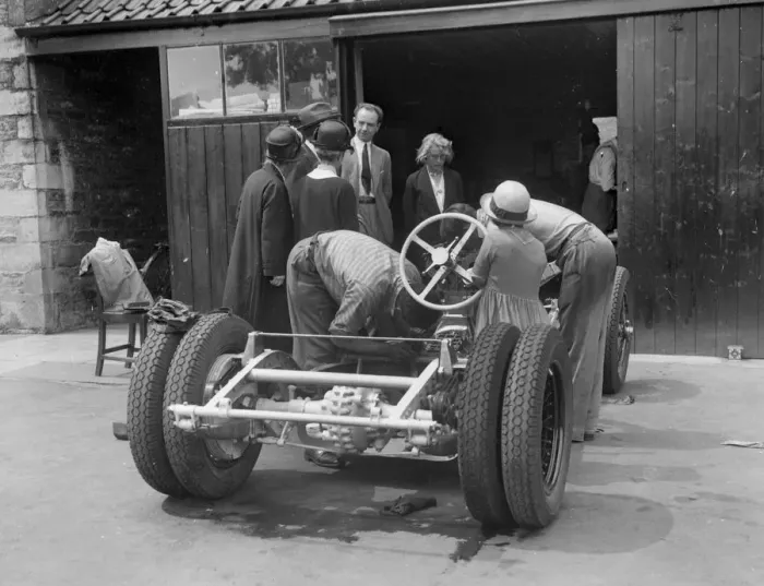 Framed Print : Working on Raymond Mays Vauxhall-Villiers, c1930s. Artist: Bill Brunell Framed Print : Working on Raymond Mays Vauxhall-Villiers, c1930s. Artist: Bill Brunell
