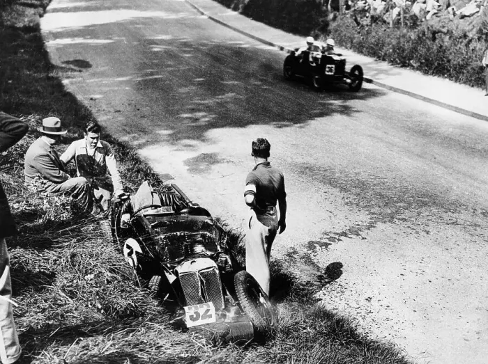 Framed Print : The wreckage of Goldie Gardner's MG J4, Tourist Trophy, Ards-Belfast, 1932 Framed Print : The wreckage of Goldie Gardner's MG J4, Tourist Trophy, Ards-Belfast, 1932