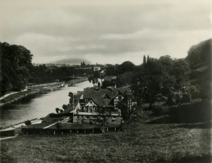 Framed Print : The Wrekin from Shrewsbury, c1920s. Creator: Unknown Framed Print : The Wrekin from Shrewsbury, c1920s. Creator: Unknown