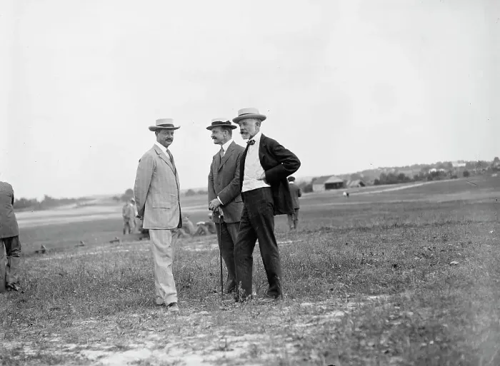 Framed Print : Wright Flights - Spectators: George Von L. Meyer, Robert Bacon, Henry Cabot Lodge, 1909. Creator: Harris & Ewing. Wright Flights - Spectators: George Von L. Meyer, Robert Bacon, Henry Cabot Lodge, 1909. Creator: Harris & Ewing Framed Print : Wright Flights - Spectators: George Von L. Meyer, Robert Bacon, Henry Cabot Lodge, 1909. Creator: Harris & Ewing. Wright Flights - Spectators: George Von L. Meyer, Robert Bacon, Henry Cabot Lodge, 1909. Creator: Harris & Ewing