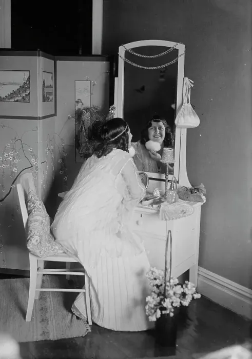 Framed Print : Wynne Pyle, between c1915 and c1920. Creator: Bain News Service Framed Print : Wynne Pyle, between c1915 and c1920. Creator: Bain News Service