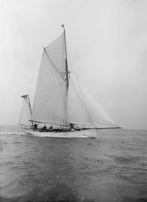 Framed Print : The yawl Colleen under way, 1912. Creator: Kirk & Sons of Cowes Framed Print : The yawl Colleen under way, 1912. Creator: Kirk & Sons of Cowes