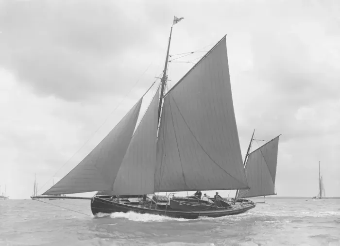 Framed Print : The yawl Moosk under way, 1912. Creator: Kirk & Sons of Cowes Framed Print : The yawl Moosk under way, 1912. Creator: Kirk & Sons of Cowes