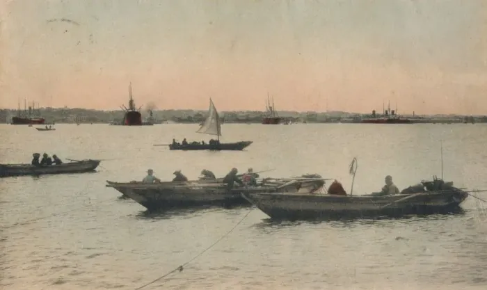 Framed Print : Yokohama Harbour, Japan, c1918 Framed Print : Yokohama Harbour, Japan, c1918