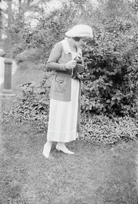 Framed Print : Young, between c1915 and c1920. Creator: Bain News Service Framed Print : Young, between c1915 and c1920. Creator: Bain News Service