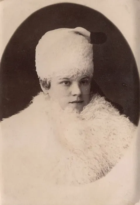Framed Print : Young woman in winter clothes, late 19th cent - early 20th cent. Creator: Unknown Framed Print : Young woman in winter clothes, late 19th cent - early 20th cent. Creator: Unknown