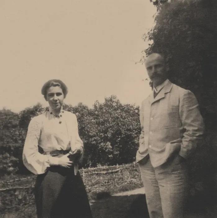 Framed Print : Yuri Alexandrovich Olsufyev (1878-1938) with his wife Sophia Vladimirovna, 1900s Framed Print : Yuri Alexandrovich Olsufyev (1878-1938) with his wife Sophia Vladimirovna, 1900s