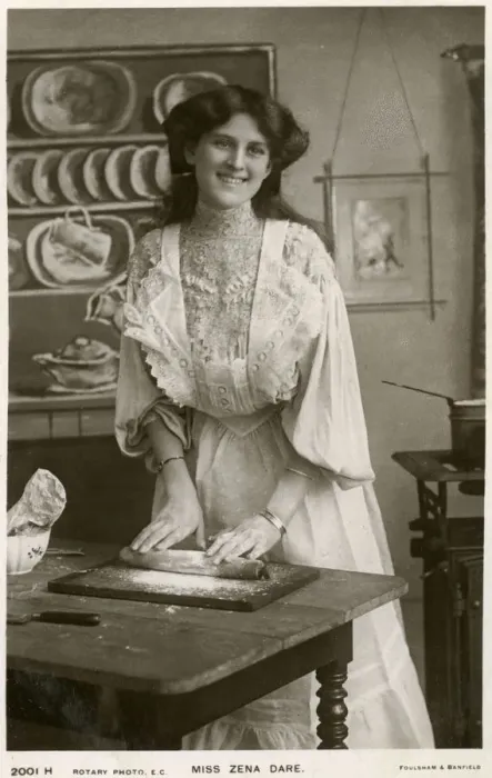 Framed Print : Zena Dare, British actress, c1900s(?). Artist: Rotary Photo Framed Print : Zena Dare, British actress, c1900s(?). Artist: Rotary Photo