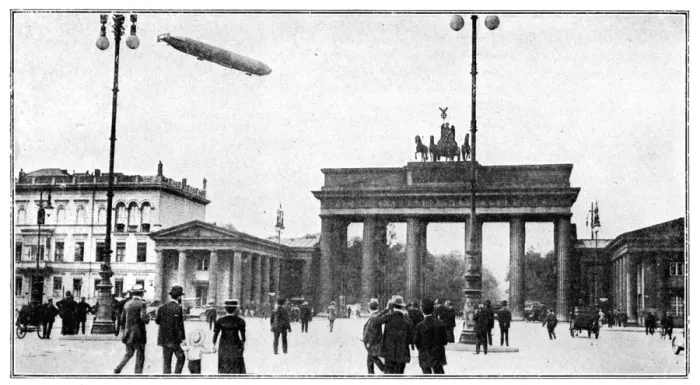 Framed Print : Zeppelin airship passing over Brandenburg Gate, Berlin, First World War, 1914 Framed Print : Zeppelin airship passing over Brandenburg Gate, Berlin, First World War, 1914
