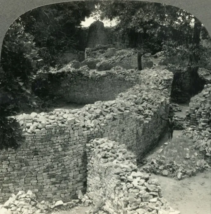 Framed Print : The Zimbabwe Ruins near Fort Victoria, Rhodesia, South Africa, c1930s. Creator: Unknown Framed Print : The Zimbabwe Ruins near Fort Victoria, Rhodesia, South Africa, c1930s. Creator: Unknown