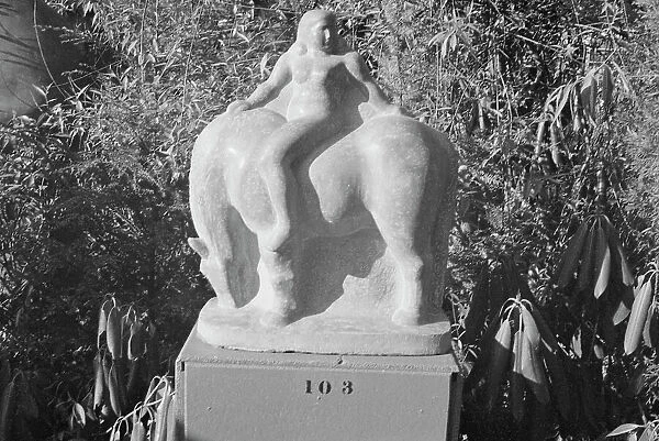 Zorach sculpture show, ca. 1922. Creator: Arnold Genthe