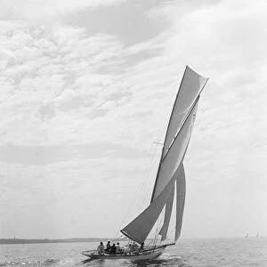 The 10 Metre class sailing yacht Irex, 1911. Creator: Kirk & Sons of Cowes