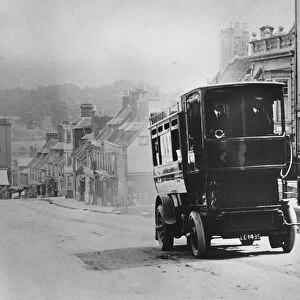 1905 Clarkson steam bus in Lymington High Street. Creator: Unknown