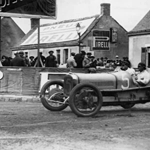 1921 Le Mans, Rene Thomas in Sunbeam. Creator: Unknown