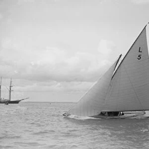 The 6 Metre Jonquil sailing close-hauled, 1912. Creator: Kirk & Sons of Cowes