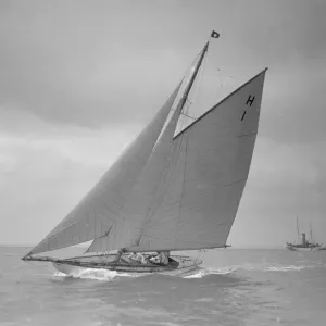 The 8 Metre class yacht Norman (H1) sailing close-hauled, 1911 The 8 Metre class yacht Norman (H1) sailing close-hauled, 1911