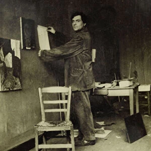 Amedeo Modigliani in his studio, c. 1915