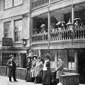 Americans in London, A Party at the George Hotel, Borough, Southwark, London, 1910