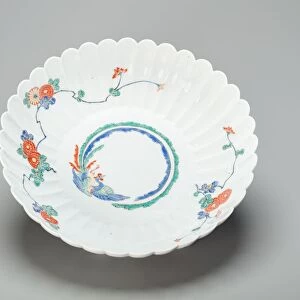 Arita-Ware Kakiemon Floral-shaped Bowl, late 17th / early 18th century. Creator: Unknown
