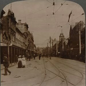 Aucklands chief business thoroughfare, Queen St. looking S. New Zealand, c1900
