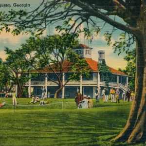 Augusta National Golf Club House, 1943