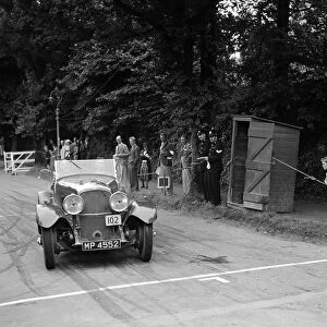 Bentley of FE Elgood, winner of a premier award at the MCC Torquay Rally, July 1937