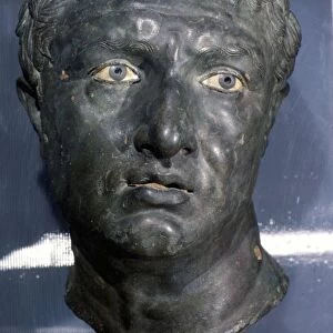 Bronze Greek Portrait head of a man, late Hellenistic Period, c1st century BC
