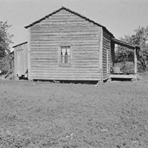 Bud Fields home, Hale County, Alabama, 1936. Creator: Walker Evans