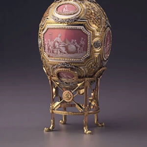 Catherine the Great Easter Egg, 1914. Artist: Wigstrom, Henrik Immanuel, (Faberge manufacture) (active Early 20th cen. )