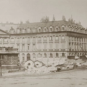 Fallen column, Place Vendome, Paris, 1871
