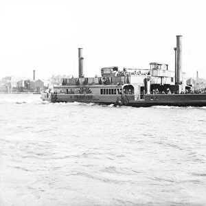 Ferry Gordon on the Thames, London, c1905