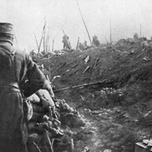 French troops prepare for a German counter-attack, Eparges ridge, near Verdun, France, August 1915