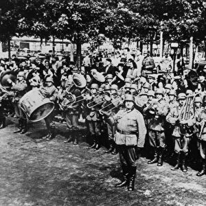 German military band at the parade on the Place de l Etoile, Paris, June 1940