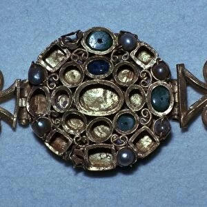 Gold jewelled Roman bracelet