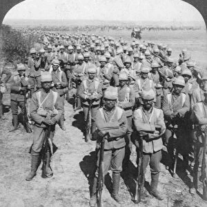 The Guards Brigade on the march to Kroonstadt, South Africa, Boer War, 1900. Artist: Underwood & Underwood