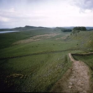 Hadrians Wall. Looking east to Cuddys Crag, c20th century. Artist: CM Dixon