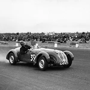 Healey Silverstone, D. S. Boston at Boreham 1952 in the 100 mile sportscar race. Creator: Unknown
