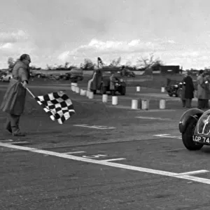 Healey Silverstone, H. Kemp at Snetterton 1953. Creator: Unknown