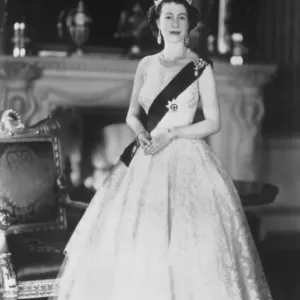 HM Queen Elizabeth II at Buckingham Palace, 12th March 1953. Artist: Sterling Henry Nahum Baron HM Queen Elizabeth II at Buckingham Palace, 12th March 1953. Artist: Sterling Henry Nahum Baron