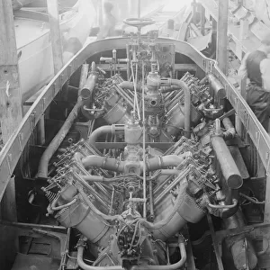 Izmes two 150 hp engines, 1913. Creator: Kirk & Sons of Cowes