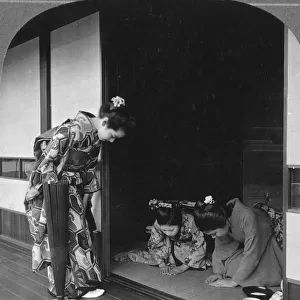 Three Japanese women, Japan, 1905. Artist: BL Singley