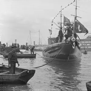 After launch of Shamrock IV at Gosport with H. M. S. Victory in the background, May 1914
