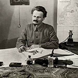Leon Trotsky, 1922