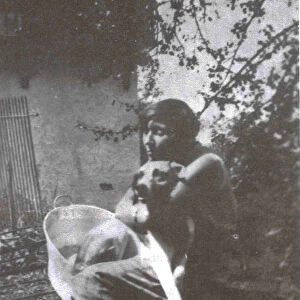 Marina Tsvetaeva with her dog. Savoy, 1930