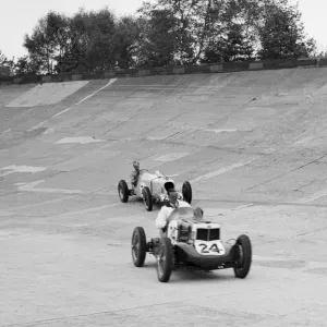 MG Magnettes of Henry Leslie Brooke and Bill Hughes, JCC International Trophy, Brooklands, 1937