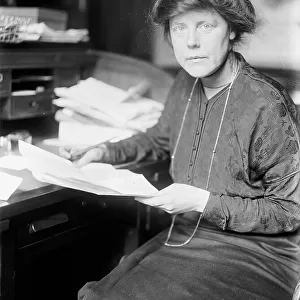 Miss Lucy Burns of C.U.W.S. 1913. Creator: Harris & Ewing. Miss Lucy Burns of C.U.W.S. 1913. Creator: Harris & Ewing