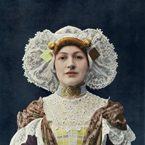 Mlle Marie Marcilly - Du Theatre National De L Oeeon - Role de Francisca. - L Absent, 1904