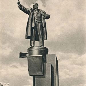 Monument to Lenin by Evseev, Shchuko, and Gelfrejh, St Petersburg, Russia, c1926. Artists: Sergey Evseev, Vladimir Shchuko, Vladimir Gelfreich