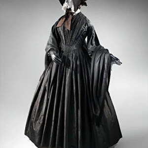 Mourning dress, American, ca. 1845. Creator: Unknown