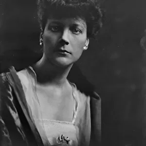 Mrs. Wilhelm Meyer, portrait photograph, 1919 Nov. 3. Creator: Arnold Genthe